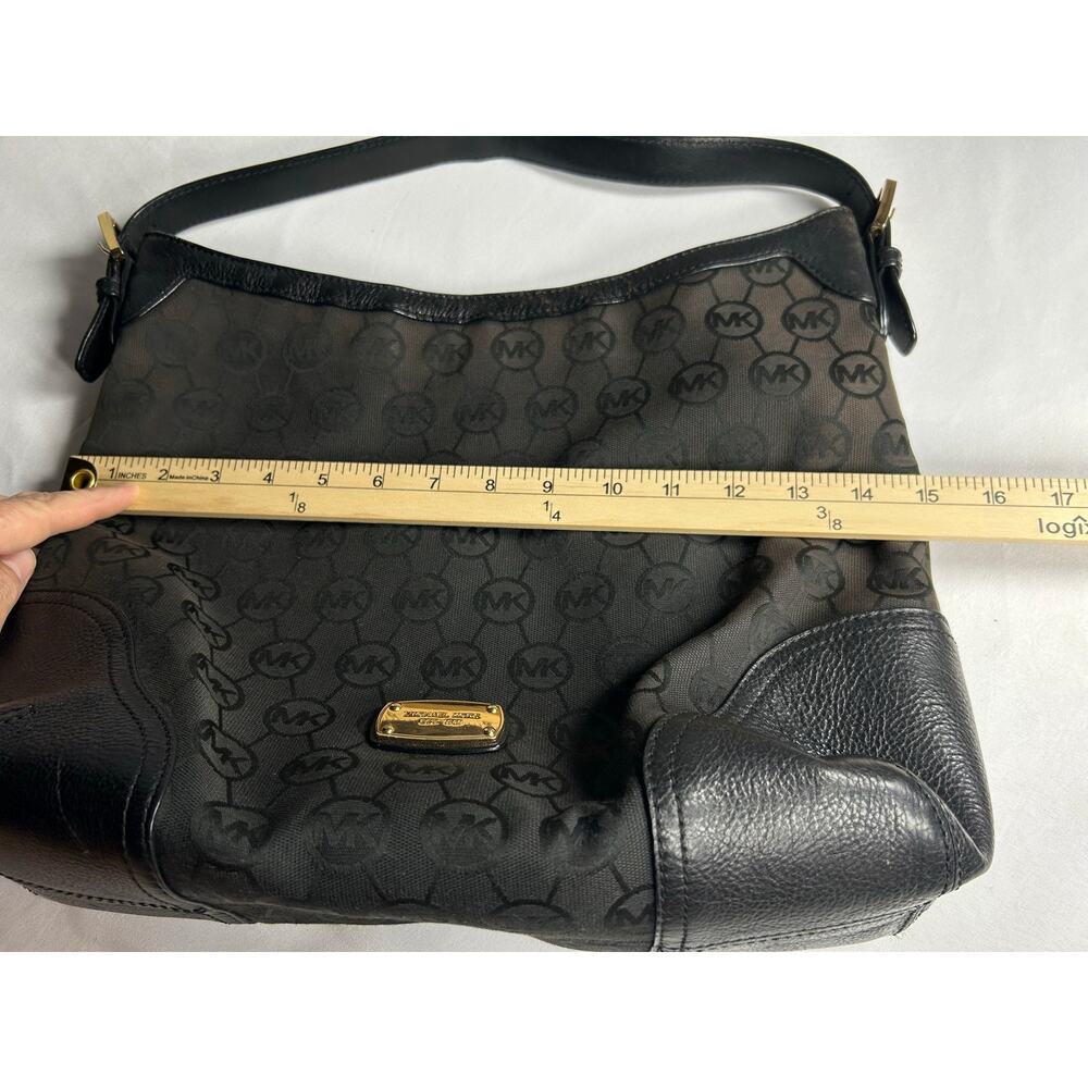 MICHAEL KORS Black Signature Canvas and Leather Millbrook Hobo Tote Bag - Picture 5 of 13
